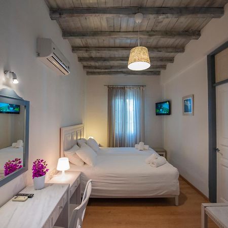 Olia Hotel Tourlos Extérieur photo