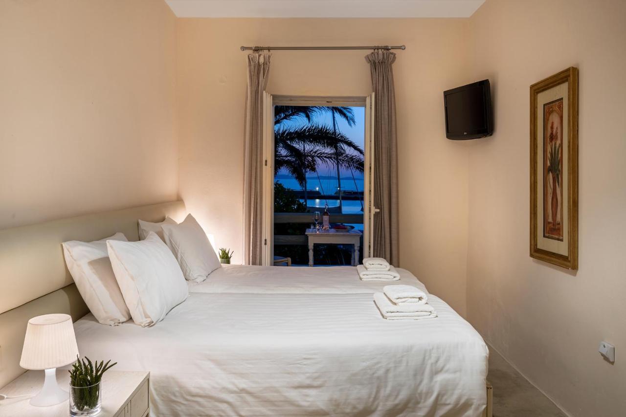 Olia Hotel Tourlos Extérieur photo